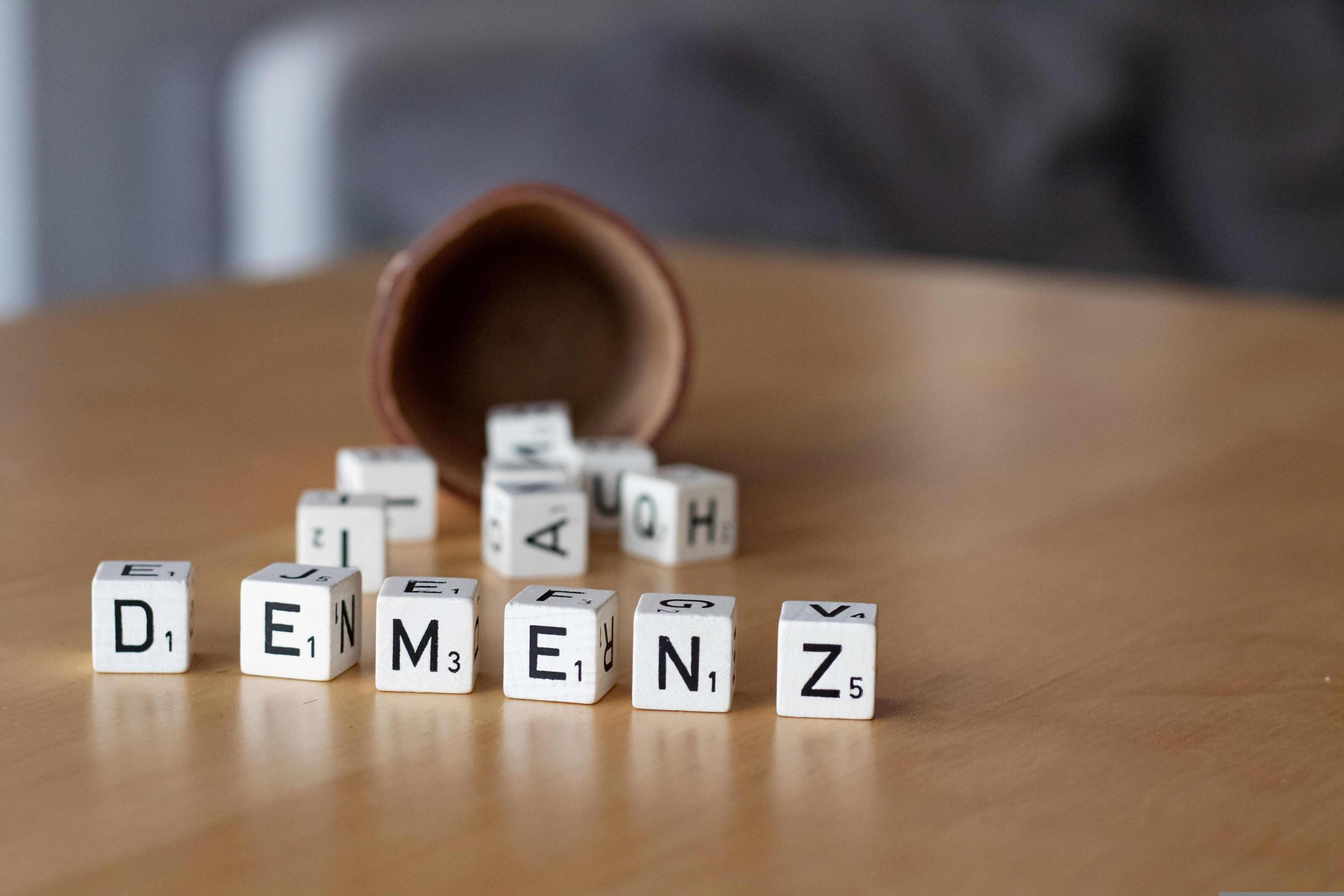 Demenz im Blick – vorbeugen, erkennen und behandeln: Vortrag von Dr. Andrej Zeyfang und Dr. Uwe Mauz, Medius-Kliniken